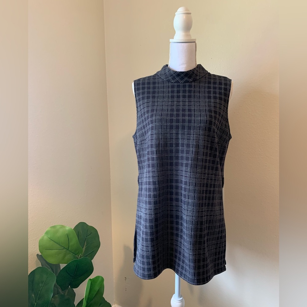 THEORY Mock Neck Tunic Black & White Plaid Sleeveless Belted Knit Size L